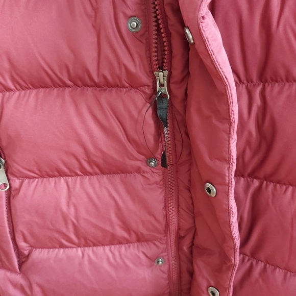 **SOLD** NWT Winter Coat, Down and Feather, Burgundy-Wine, Medium - Picture 4 of 12